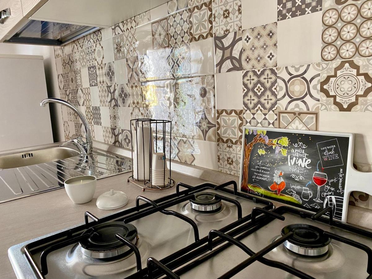 Voce 'E Notte Bed & Breakfast Sant'Antonio Abate Exterior photo